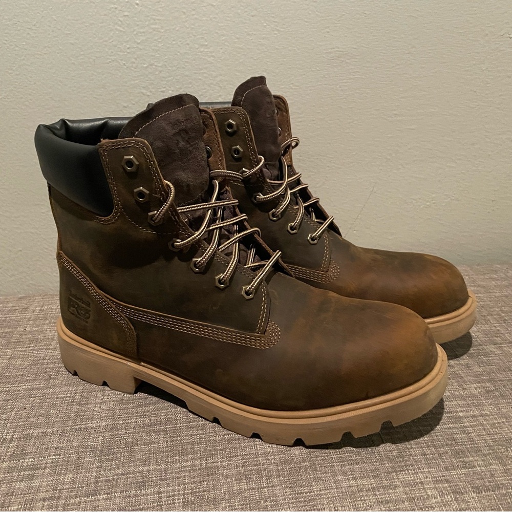 Timberland PRO 
6” Compsite Safety Toe Boots
Size:12
Width: Medium
Color: Brown